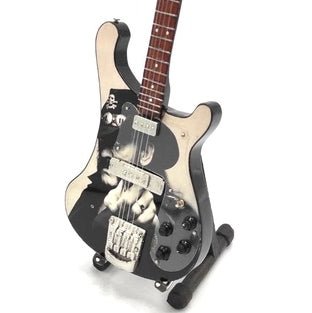 Music Legends - N7962 Mini Bajo de Colección Ilustrado con Retrato (Años 80) - Inspirado en Motörhead - D2fy - Direct To Fans - Music Legends